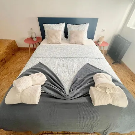 아파트 Casa Beira Mar Steps From The In *